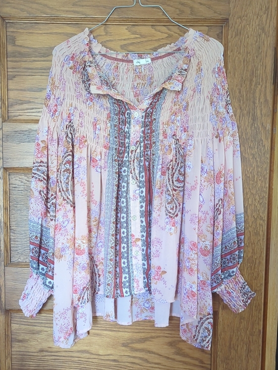 Skylar & Jade Tops - Skylar & Jade Boho Pink Floral Button-Front Women's Blouse Size L